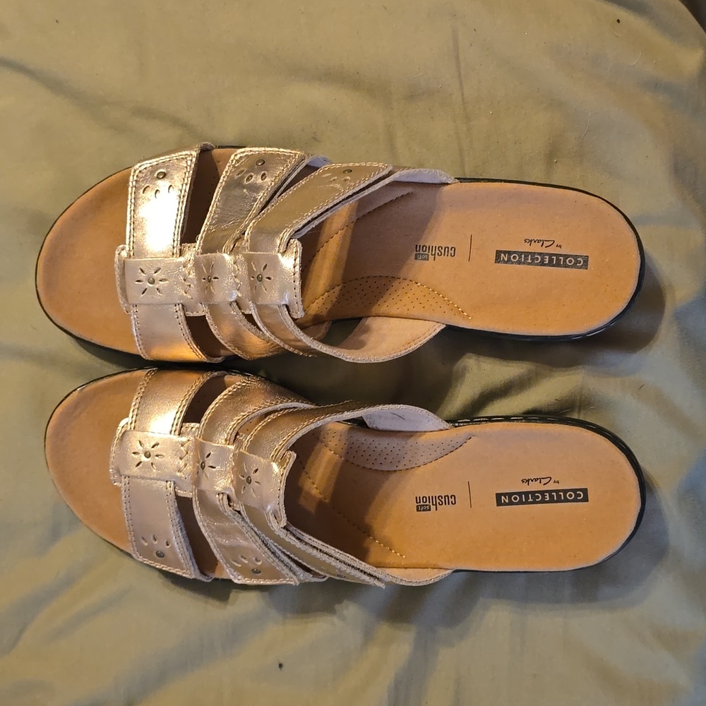 Size 11 rose gold sandals